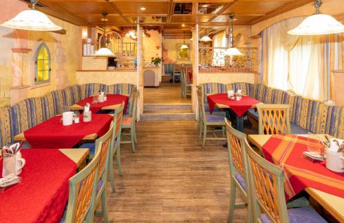 Altmuenster Hotel | Hotel Wirt Z'Minsta