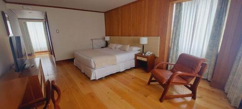 Natales Hotel | Hotel y Cabañas Llanuras de Diana - Caja Los Andes