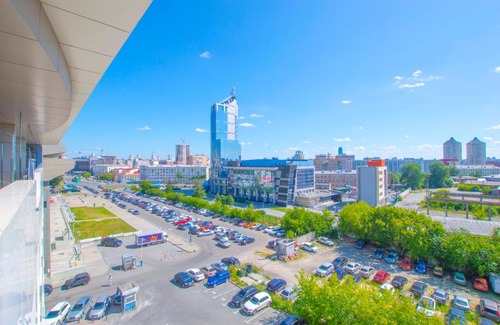 Verkh-Isetskiy Rayon Hotel | Hotel YUG