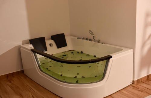 Shale Hotel | Hotel Zallina