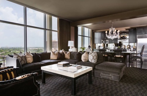 South Central Houston Apartment | Hotel Zaza Houston Museum District