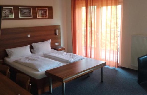 Schlierbach Hotel | Hotel zum Neckartal Heidelberg