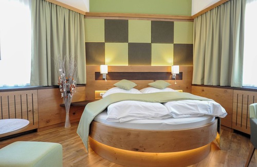 Sankt Valentin Hotel | Hotel zur Post