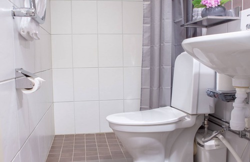 Vanersborg Hotel | Hotell Hehrne