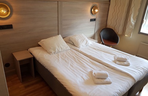 Hallsberg Hotel | Hotell Stinsen