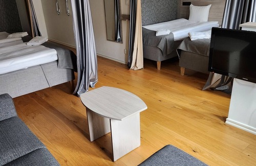 Hallsberg Hotel | Hotell Stinsen
