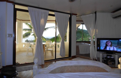 Yapak Villa | Hotels Mary Joy/Alargo: 3 bedroom villa with jacuzzi, roof terrace