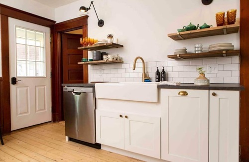 North Adams House | Houghton Hill: Style and History in the Berkshires