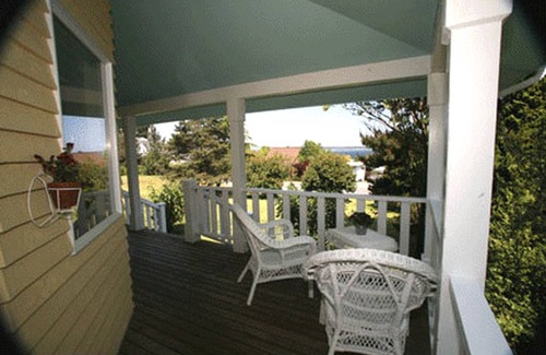 Langley House | House ∙ 1 bedroom ∙ 2 guests