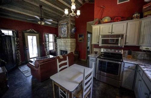 Wimberley House | House ∙ 1 bedroom ∙ 2 guests