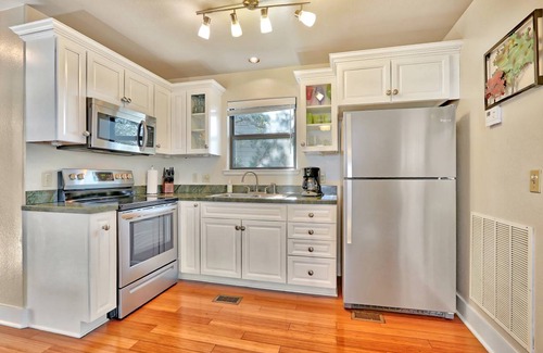 Wimberley House | House ∙ 1 bedroom ∙ 2 guests