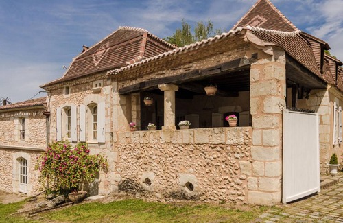 Sourzac House | House ∙ 1 bedroom ∙ 21 guests