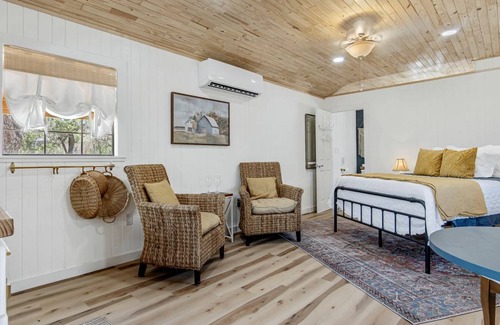 Bandera House | House ∙ 1 bedroom ∙ 3 guests