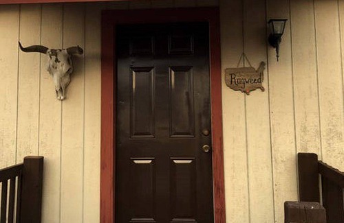 Sutherland Springs House | House ∙ 1 bedroom ∙ 2 guests