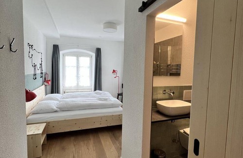 Pfaffnau House | House ∙ 10 bedrooms ∙ 25 guests