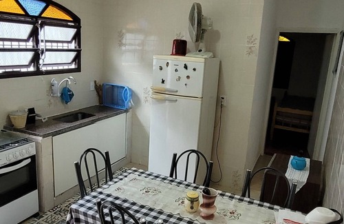 Jardim Imperador House | House 100m from the Beach - Praia Grande SP