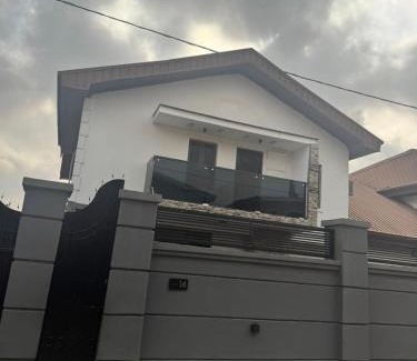 Ibadan Apartment | House 14 Apartment