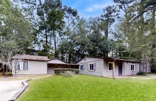 Tallahassee House | House ∙ 2 bedrooms ∙ 4 guests