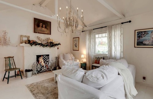 Fernwood House | House ∙ 2 bedrooms ∙ 3 guests