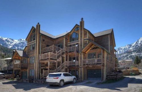 Ouray House | House ∙ 2 bedrooms ∙ 4 guests