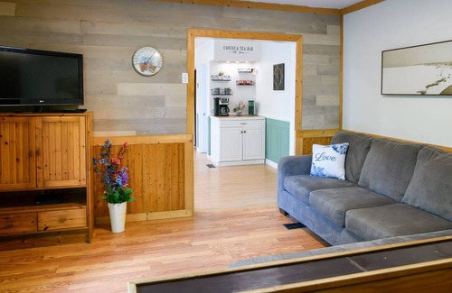 Mississippi Mills House | House ∙ 2 bedrooms ∙ 6 guests