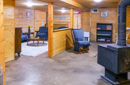 Mississippi Mills House | House ∙ 2 bedrooms ∙ 6 guests