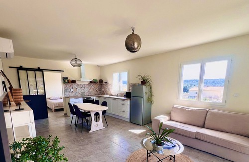 Belvezet House | HOUSE 2 Bedrooms