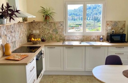 Belvezet House | HOUSE 2 Bedrooms