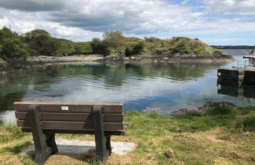 Ballydehob House | House ∙ 2 bedrooms ∙ 4 guests