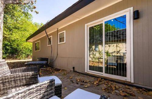 West San Antonio House | House ∙ 3 bedrooms ∙ 8 guests