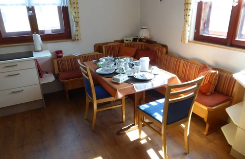 Rosenau am Sonntagberg House | House ∙ 3 bedrooms ∙ 6 guests