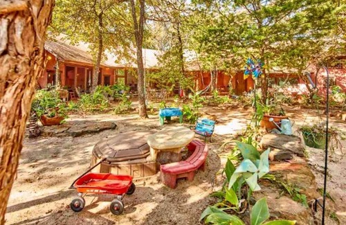 Van Zandt County House | House ∙ 3 bedrooms ∙ 9 guests