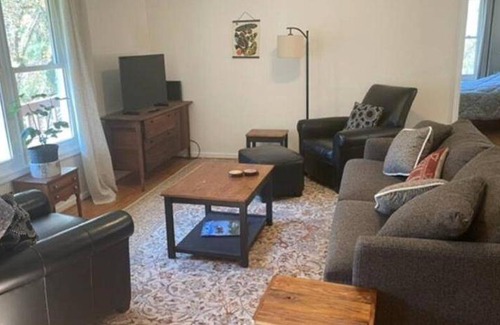 Sperryville House | House ∙ 3 bedrooms ∙ 5 guests