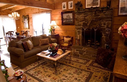 Compton House | House ∙ 3 bedrooms ∙ 12 guests