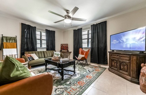 Alvin House | House ∙ 3 bedrooms ∙ 10 guests