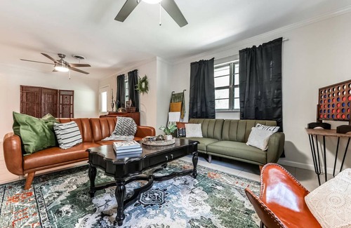Alvin House | House ∙ 3 bedrooms ∙ 10 guests