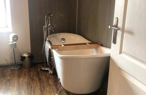 Ceyroux House | House ∙ 3 bedrooms ∙ 6 guests