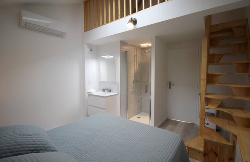Monfort House | House ∙ 3 bedrooms ∙ 6 guests