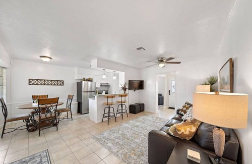 Pasadena House | House ∙ 3 bedrooms ∙ 8 guests