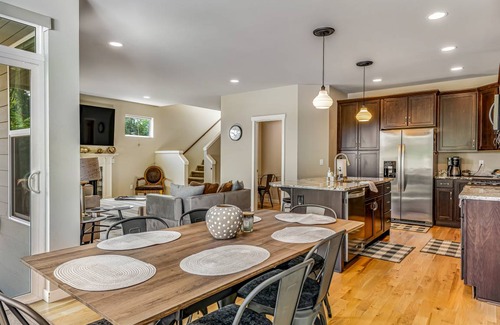 Bremerton House | House ∙ 3 bedrooms ∙ 6 guests