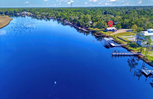 Carrabelle House | House ∙ 3 bedrooms ∙ 8 guests