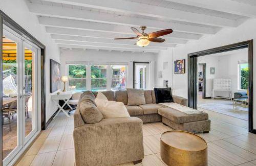 El Portal House | House ∙ 3 bedrooms ∙ 6 guests