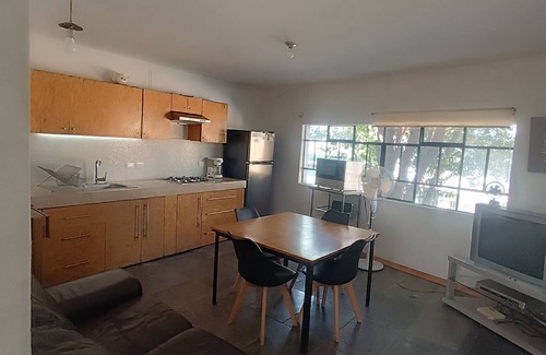 Venustiano Carranza House | House 3 levels CDMX, very bright, 7prs, ideal for groups.