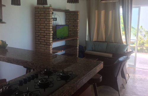 Flecheiras House | House 3 suites, Deck, Barbecue, Swimming Pool, Jacuzzi and Sea View 200m from the beach