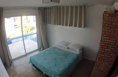 Flecheiras House | House 3 suites, Deck, Barbecue, Swimming Pool, Jacuzzi and Sea View 200m from the beach