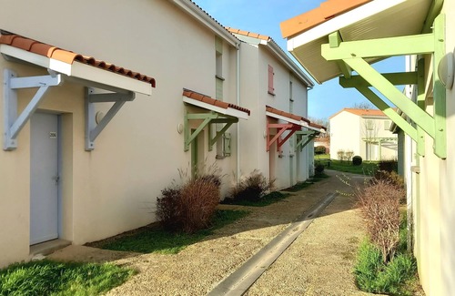 Bourgenay House | House 4/6 persons, terrace, in a quiet residence, free swimming pool access