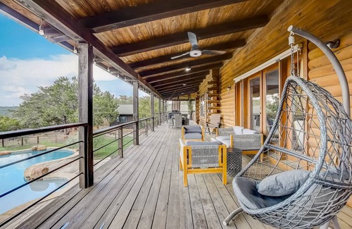 Travis Settlement House | House ∙ 4 bedrooms ∙ 8 guests