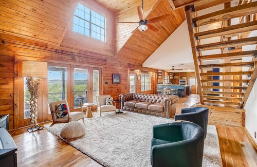 Travis Settlement House | House ∙ 4 bedrooms ∙ 8 guests