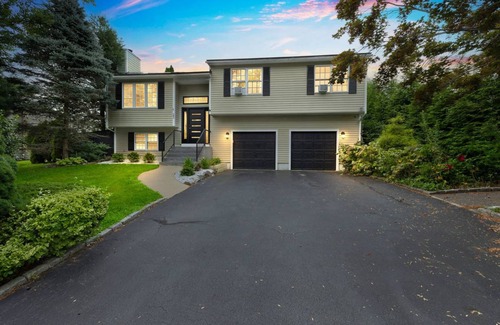 North Providence House | House ∙ 4 bedrooms ∙ 8 guests