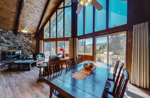 Blue Jay House | House ∙ 4 bedrooms ∙ 8 guests